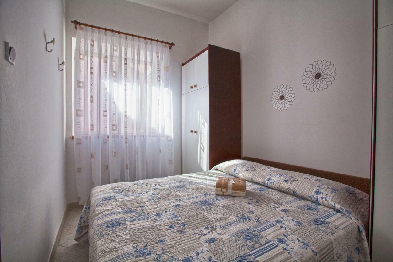 Apartment Rosy Pula Ngoại thất bức ảnh