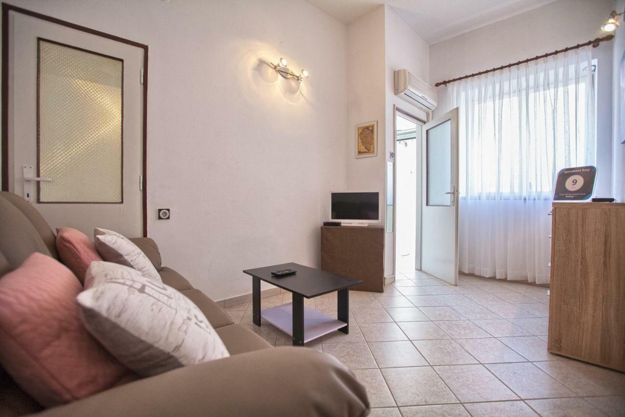 Apartment Rosy Pula Ngoại thất bức ảnh